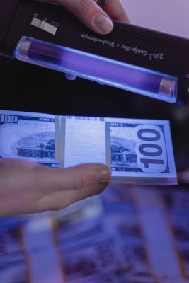 How to Detect Real vs. Counterfeit Money with a Pen